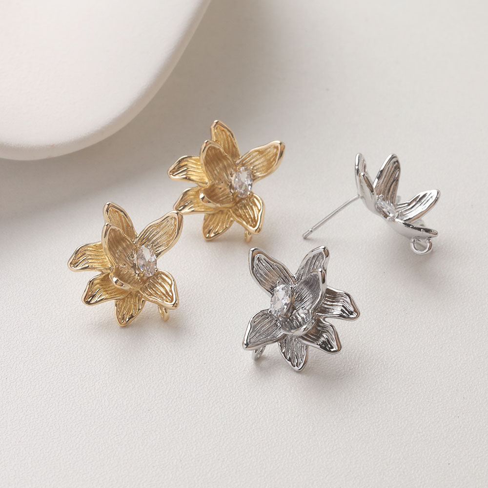 Flower Supply - 4PCS Dainty ดอกไม้หู Studs ต่างหูสําหรับเครื่องประดับทําอุปกรณ์ DIY