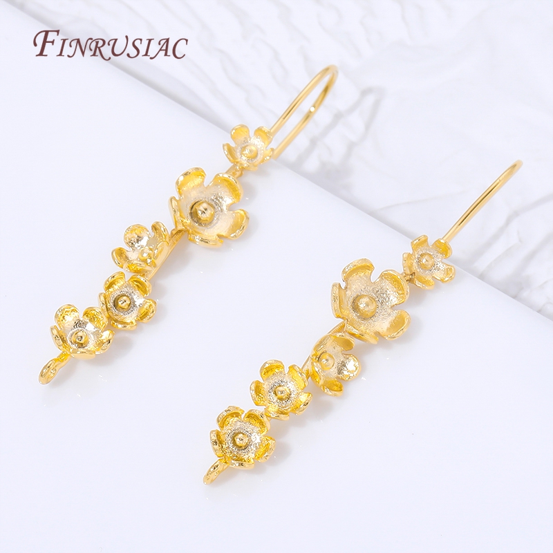 ตะขอเกี่ยวต่างหูรูปดอกไม้ชุบทอ - Flower Supply บทวิจารณ์และราคา